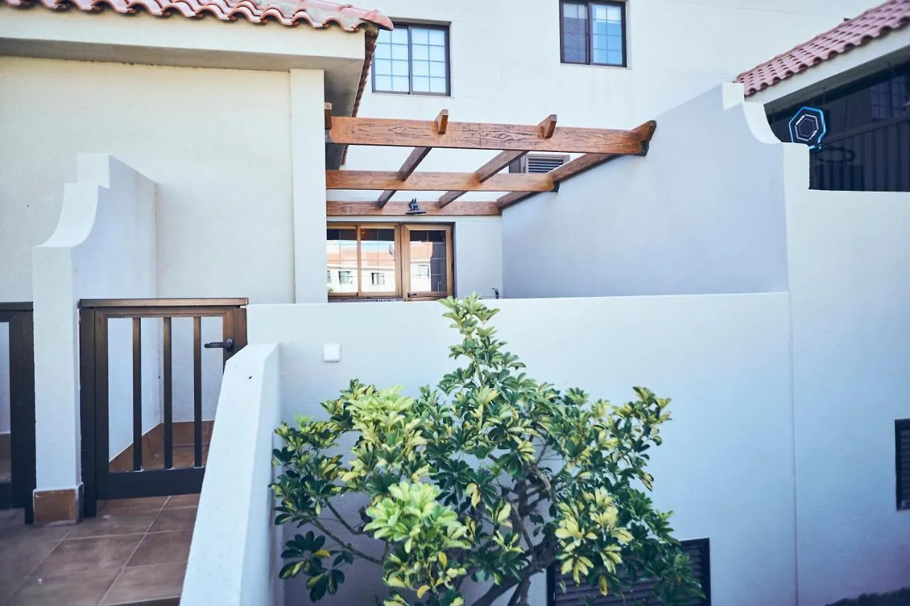 3Bdr + 2Bath Comfy House El Medano Διαμέρισμα Ελ Μέντανο